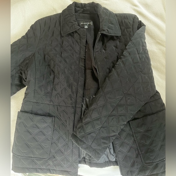 Women’s Jacket - Picture 1 of 4